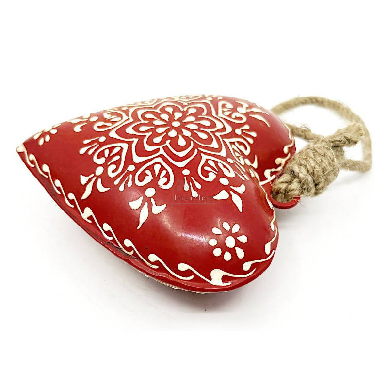 Curved red metal heart of Alsace to hang
