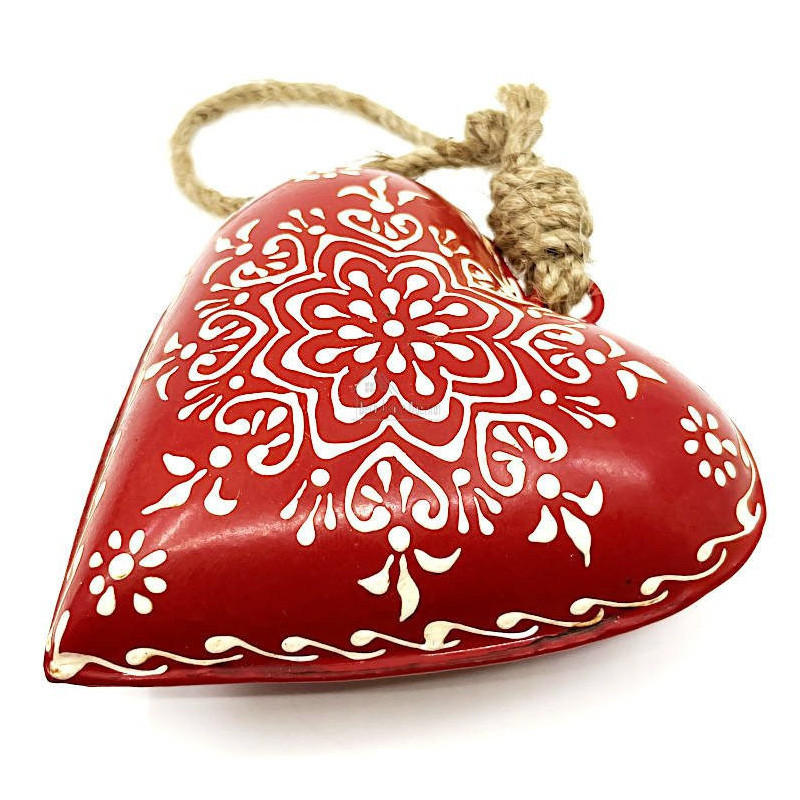 Curved red metal heart of Alsace to hang