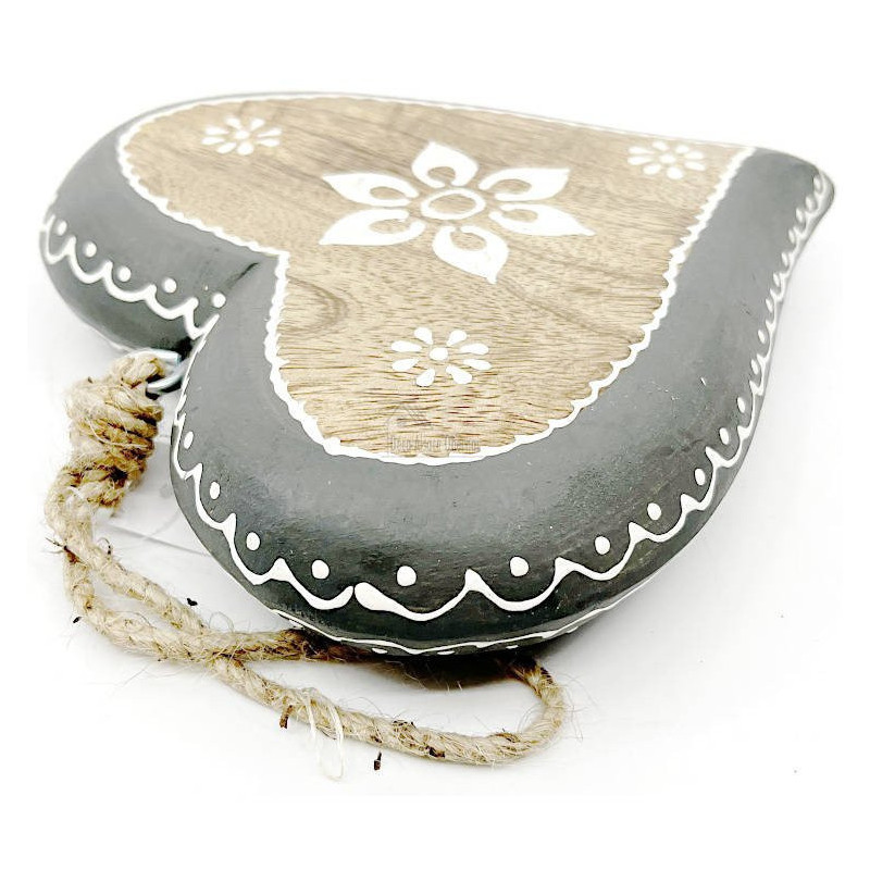 Solid Wood Heart 16,5 cm decorated with Flowers grey border to hang