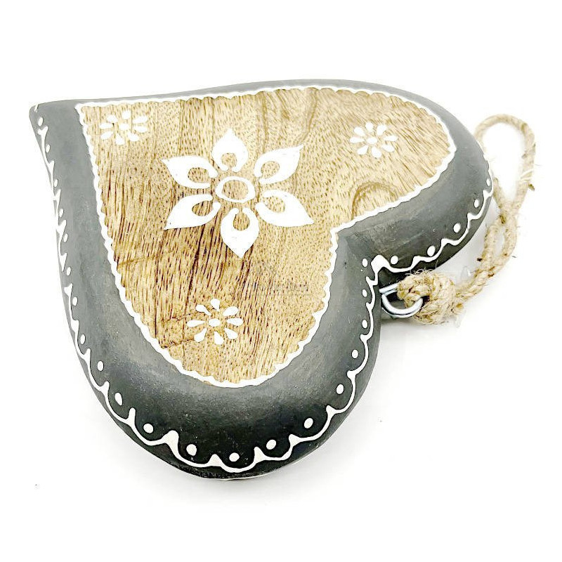 Solid Wood Heart 16,5 cm decorated with Flowers grey border to hang