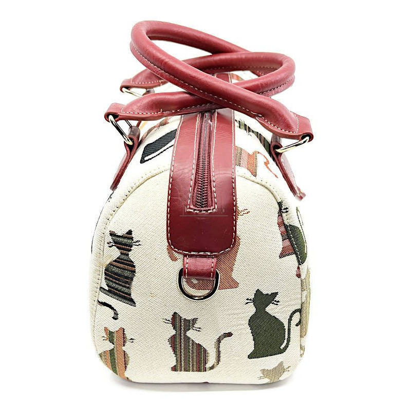 Helle Handtasche mit Pompon mit Katzenmotiv in Farbe