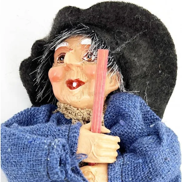 Sorcière d'Alsace robe bleue et rayures 20 cm