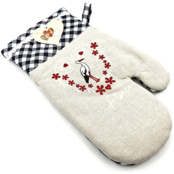 Kochhandschuh Vichy blau, bestickt mit Storch und Herzen