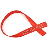 Rotes Satinband mit der Aufschrift Ribeauvillé