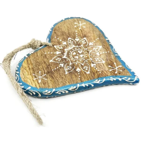 Solid wood Heart of Alsace decorated with a blue border