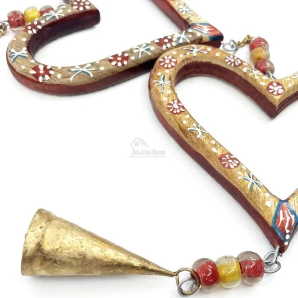 Trio aus 3 Elsässer Herzen aus Massivholz mit Dekor und Glöckchen