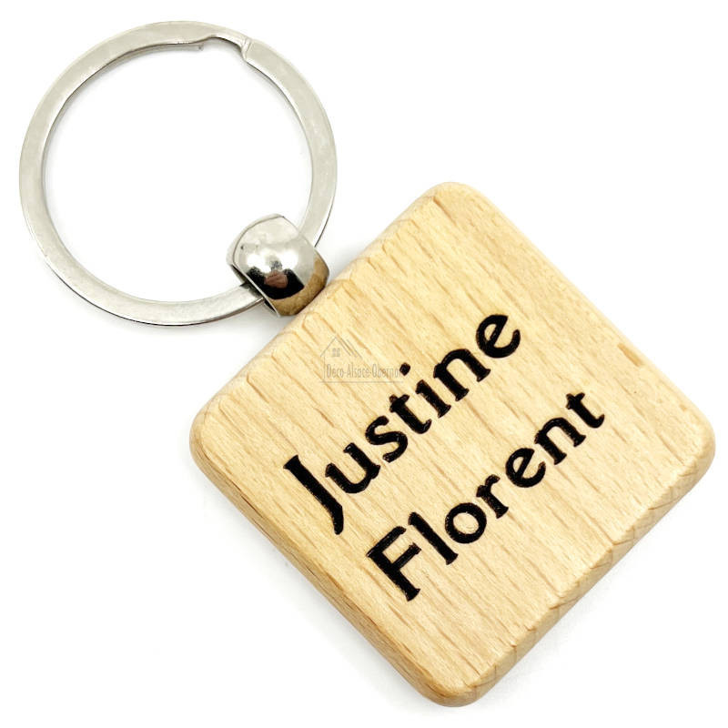 Square wooden key ring to personalise