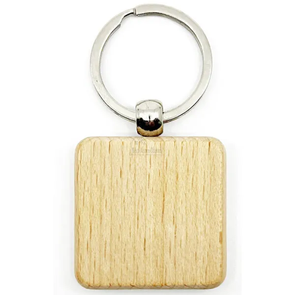 Quadratischer Schlüsselanhänger aus Holz zum Selbstgestalten