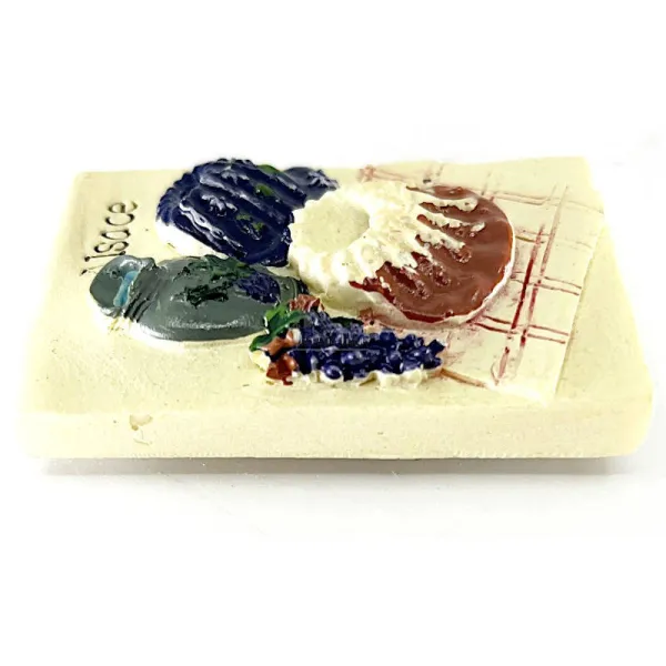 Decorative Wine and Kougelhopf Magnet