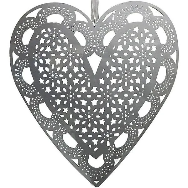 Coeur d'Alsace en Métal Gris découpé laser effet fine Dentelles