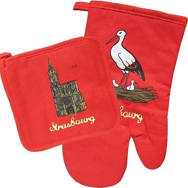 Set of Red Kitchen Glove and Potholder, Strasbourg Cathedral decor