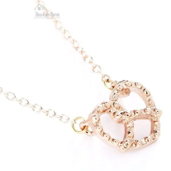 Necklace with Clasp and Bretzel Pendant of Golden Alsace