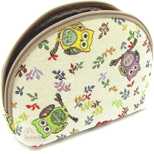 Zipped clutch bag with owl motif