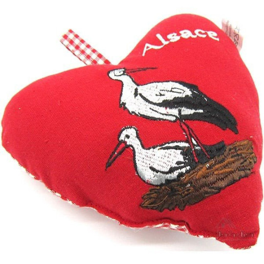 Coeur d'Alsace Rouge rembourré en Tissus brodé Cigognes et Alsace sur fond Vichy