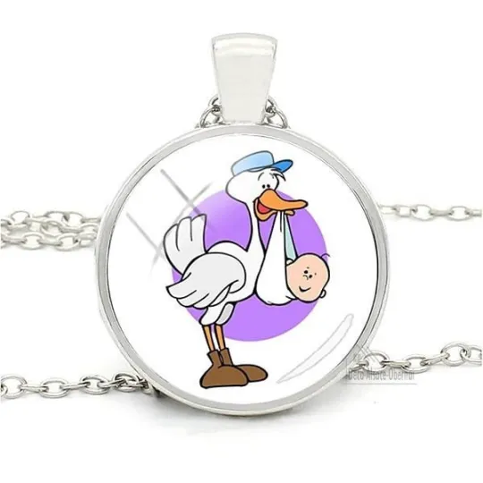 Collier avec Pendentif avec Verre bombé avec Cigogne d'Alsace Humoristique et Bébé