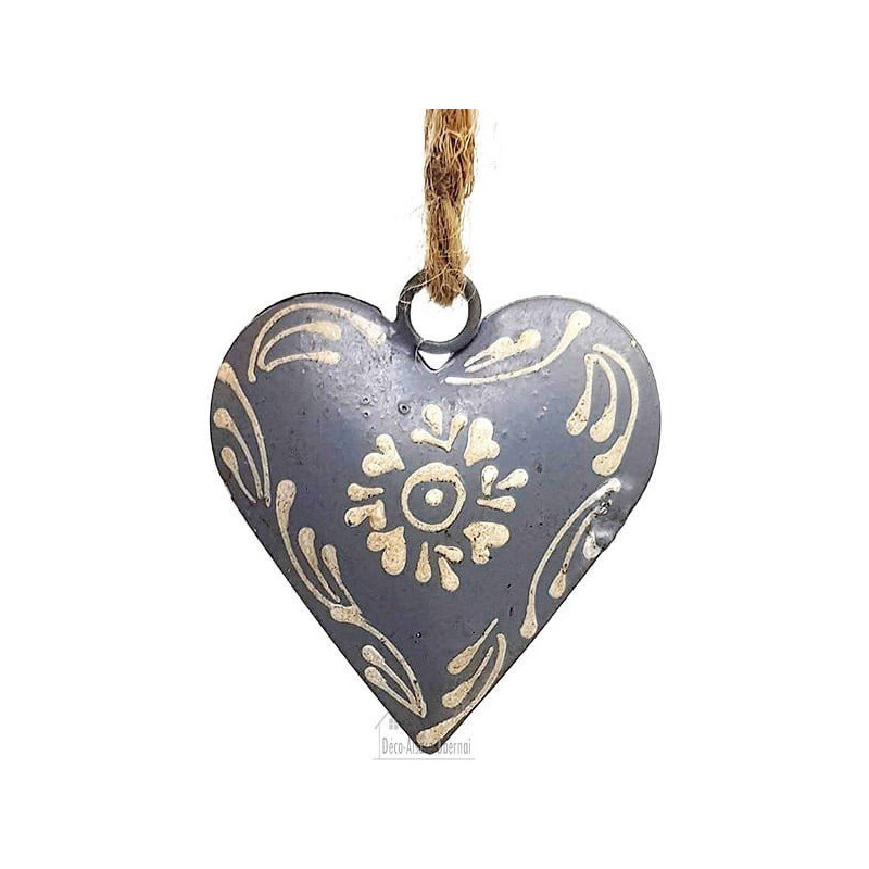 Decorative Alsace Heart in Aged Gray Metal Hand Painted