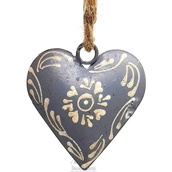 Decorative Alsace Heart in Aged Gray Metal Hand Painted