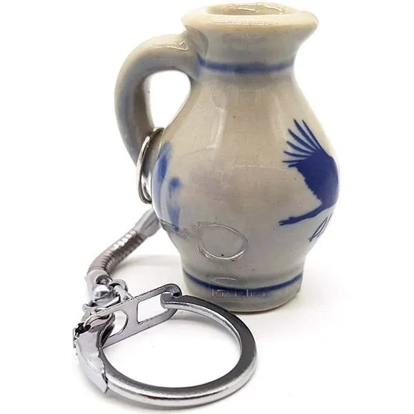 Keychain wine jug pottery Betschdorf stork of Alsace