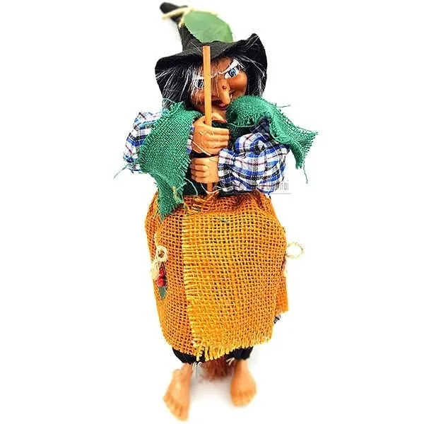 Witch of Alsace to hang with ocher jute, scarf and holly 32 cm