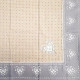 Nappe carrée 90 cm x 90 cm grise avec Dentelles Brodée et motifs Coeurs