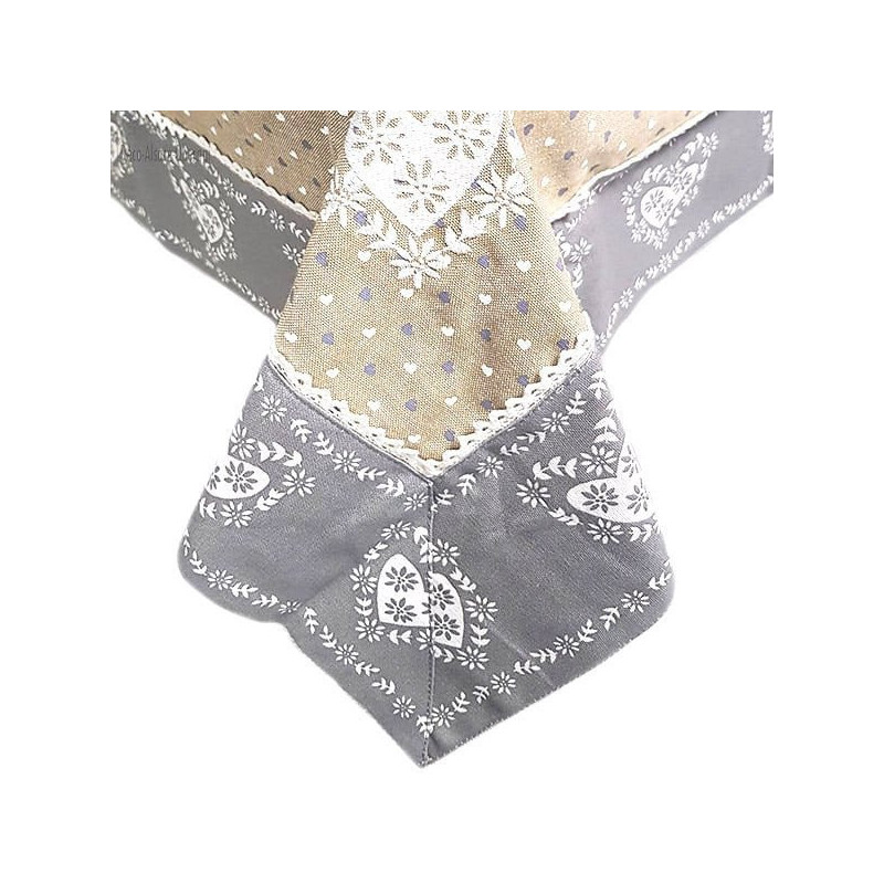 Nappe carrée 90 cm x 90 cm grise avec Dentelles Brodée et motifs Coeurs