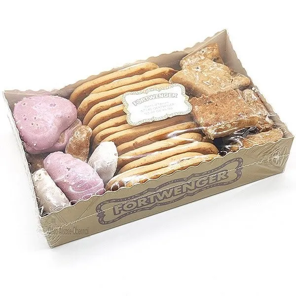 Barquette Garnie de Petites Fines, Leckerlis et Assortiments de Pains d'Epices