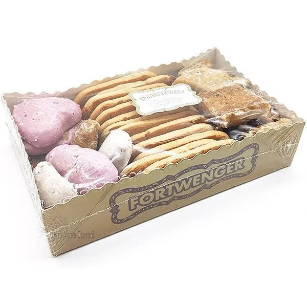 Barquette Garnie de Petites Fines, Leckerlis et Assortiments de Pains d'Epices