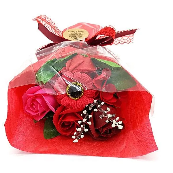 Bouquet of Flowers in Soap Petals to Give!