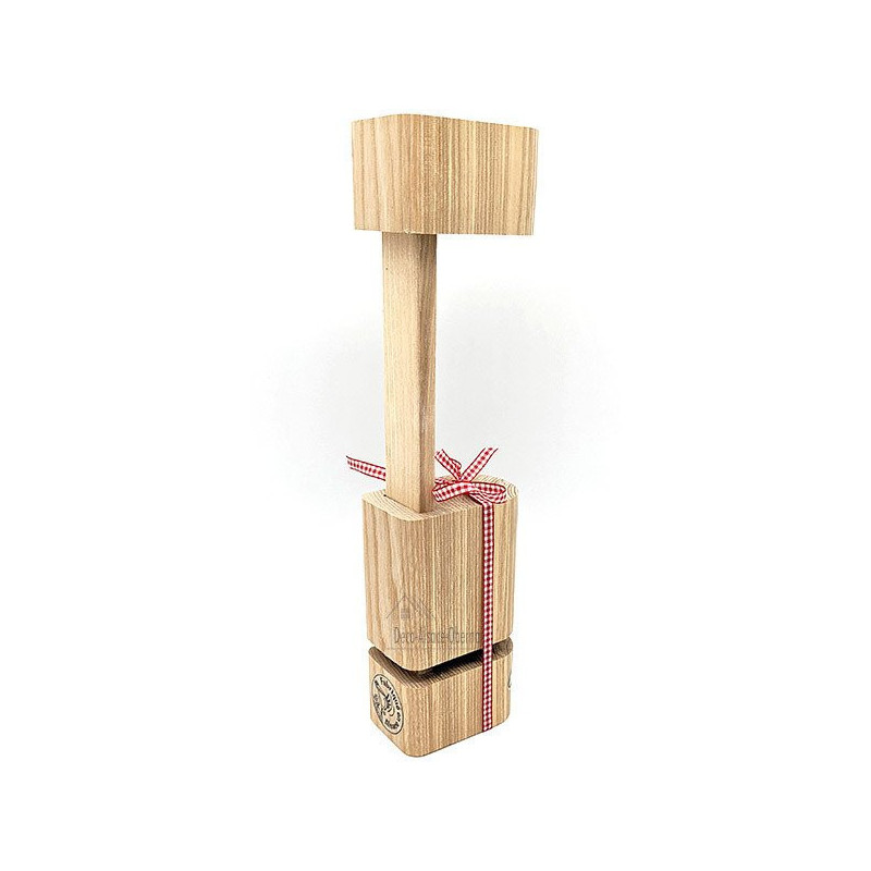 Casse Noix / Amandes / Noisette en Bois et Ruban Alsace