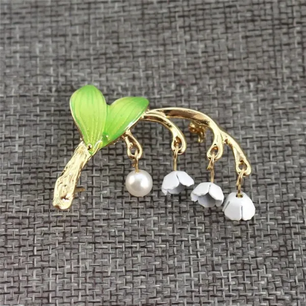 Golden Fancy Brooch Brin de Muguet with Pearl and Bells
