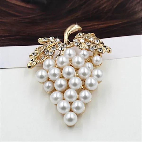 Broche dorée Fantaisie Grappe de Raisins avec Strass