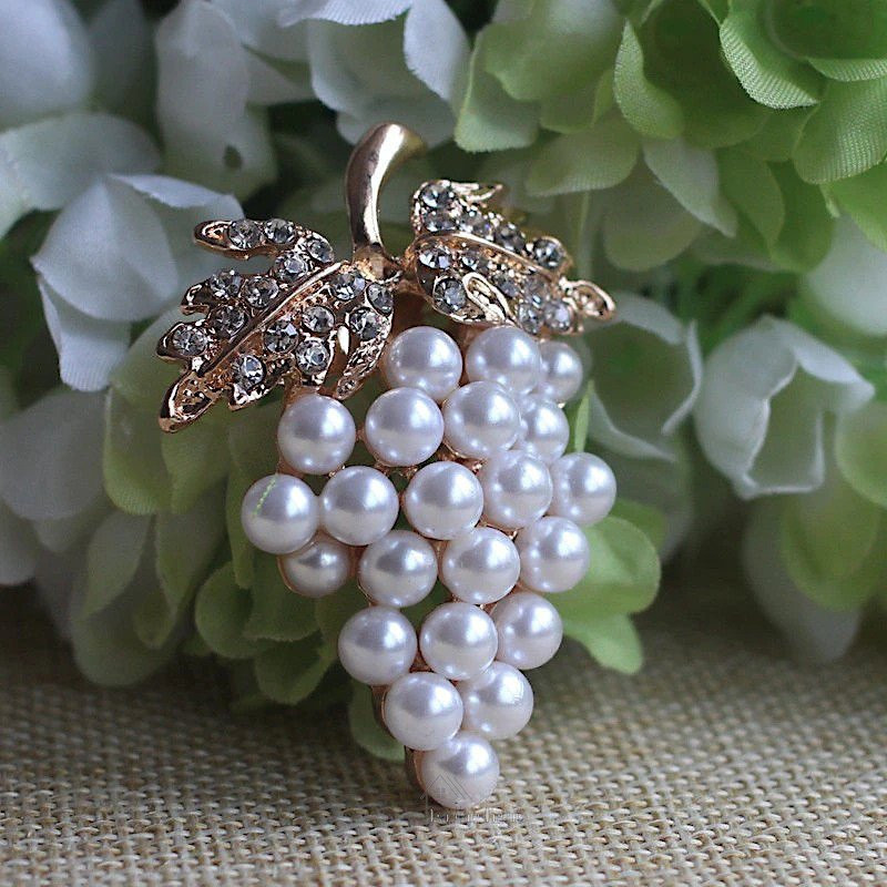 Golden Brooch Fancy Bunch of Grapes with Rhinestones