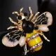 Broche dorée Fantaisie Abeille volante sertie de Strass