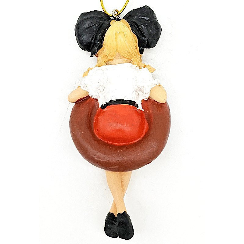 Alsatian pendant light seated in a pretzel
