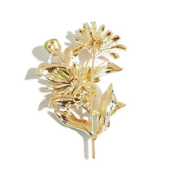 Golden Brooch Fancy Bouquet of Flowers