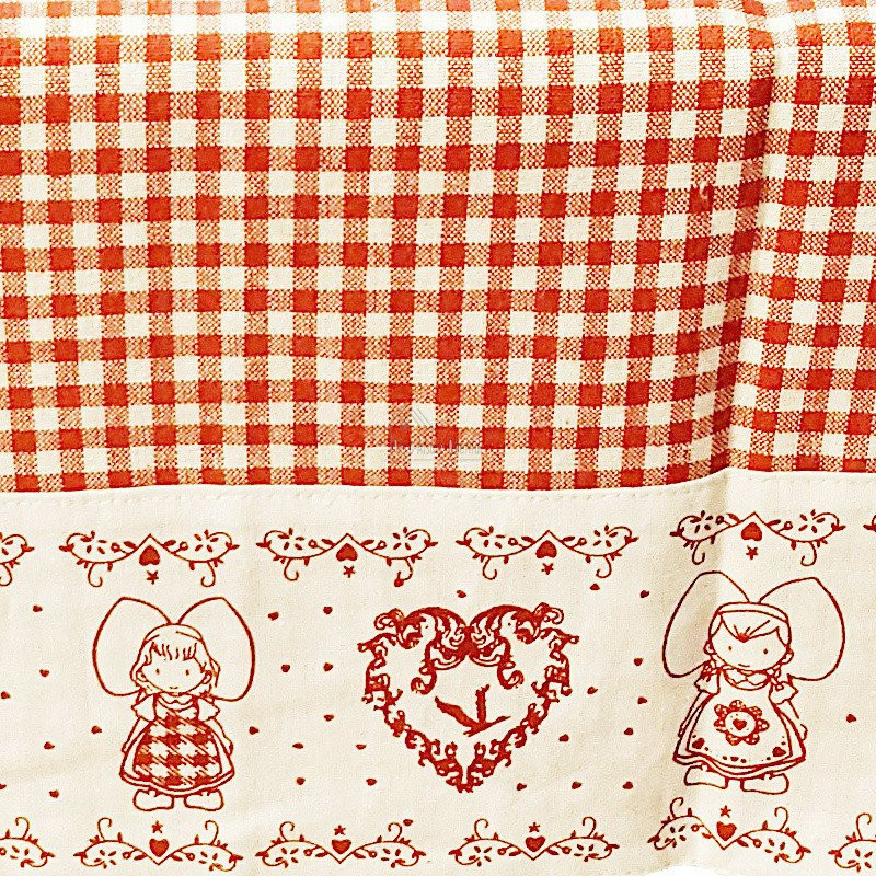 Chemin de Table Alsace Vichy décor Coeur et Alsacienne 40 cm x 150 cm