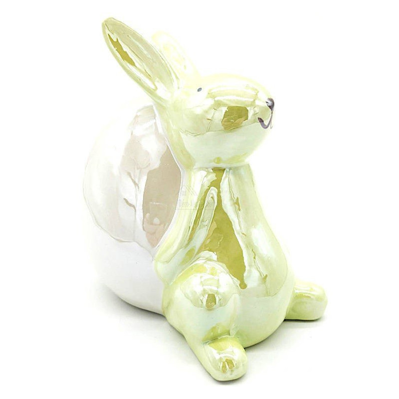Lapin décoratif en Céramique brillante Vert assis contre un Oeuf