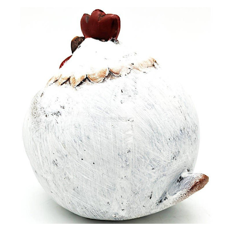 Big chubby decorative hen in terracotta to lay