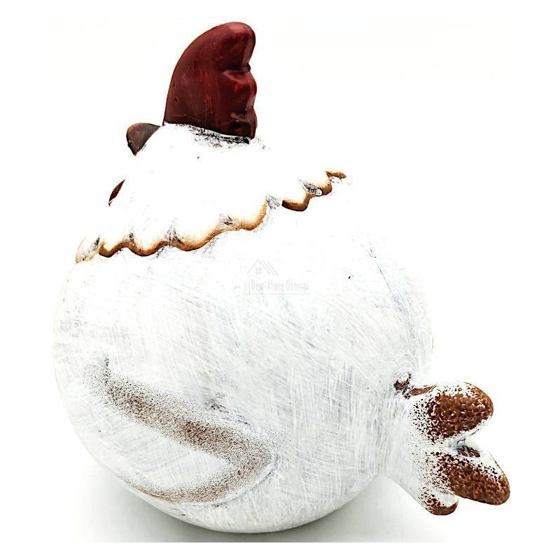 Chubby medium sized terracotta hen to lay