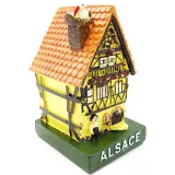 Grande Maison Alsacienne jaune avec Cigogne en Résine