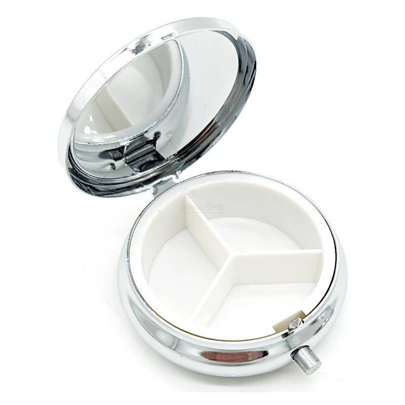 Pill box decorated with Decor Gourmet festivals and Obernai hearts