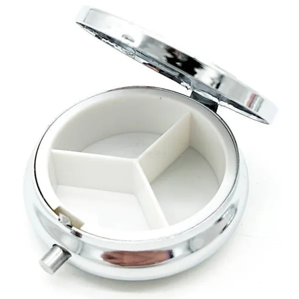 Pill box decorated with Decor Gourmet festivals and Obernai hearts