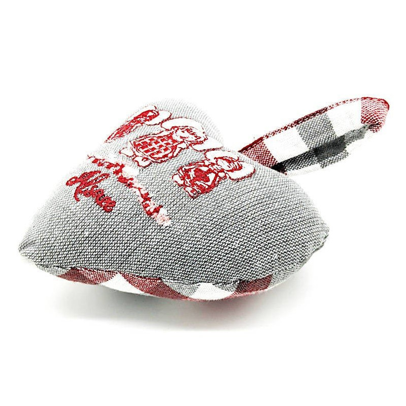 Coeur Alsace rembourré broderie les 3 Alsacienne et Vichy rouge en Tissus