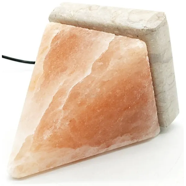 USB Pyramiden Salzlampe aus Himalaya Salzkristall