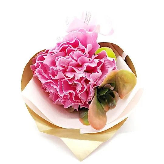 Offrez un Bouquet d'Oeillet Rose en Pétales de Savon