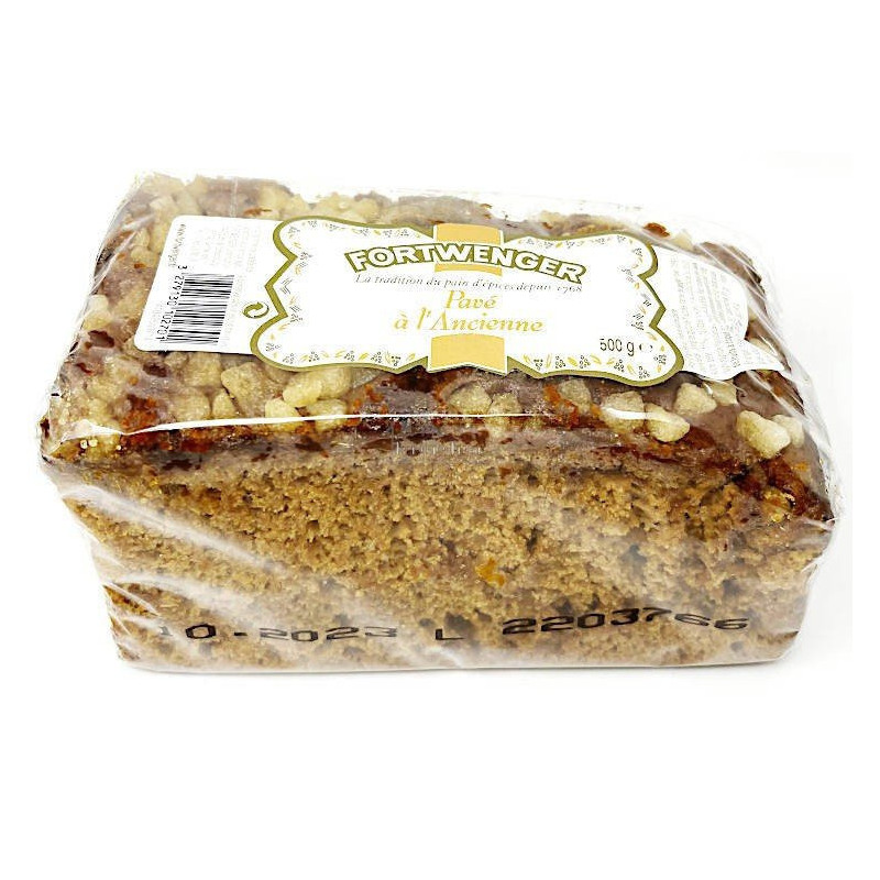 Altmodischer Lebkuchen mit Honig und Perlzucker