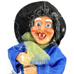 Sorcière d'Alsace à suspendre avec robe satinée bleue 18 cm
