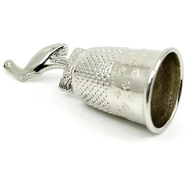 Sammler Fingerhut aus Metall mit Storch