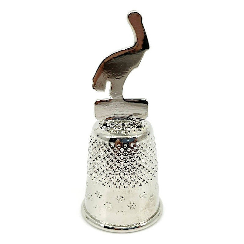 Sammler Fingerhut aus Metall mit Storch