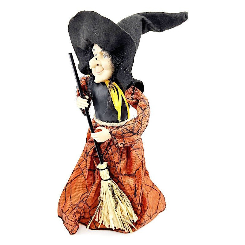 Stehende elsässische Hexe mit ockerfarbenem Satinkleid 36 cm